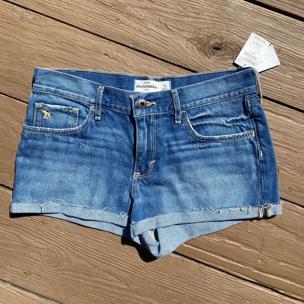 NWT Abercrombie shorts